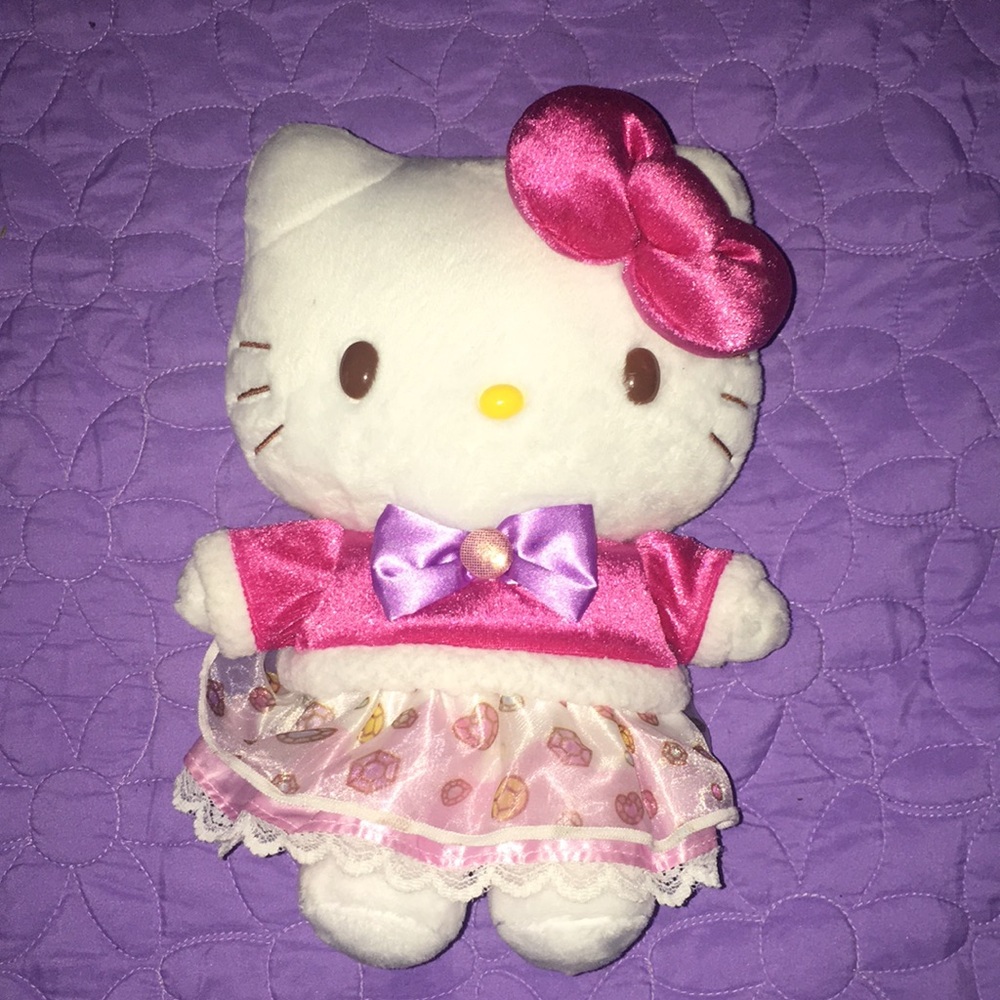 Hello Kitty Princess Plushie! 💖